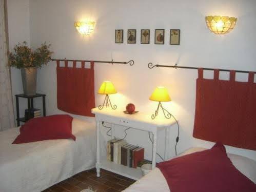 Hotel Mas De Valiguiere à Saze  Extérieur photo