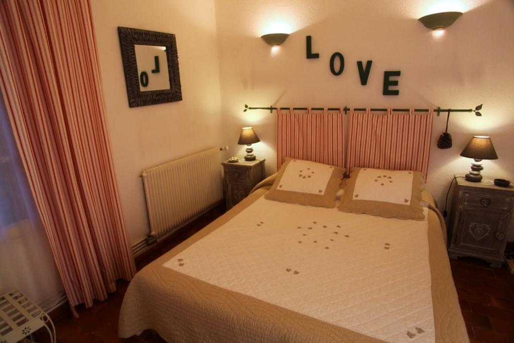 Hotel Mas De Valiguiere à Saze  Chambre photo
